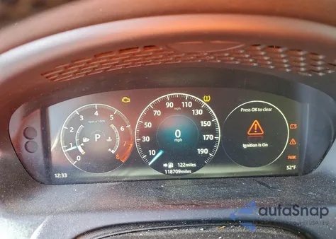 2017 Jaguar Xjl Portfolio z USA, uszkodzony, nr VIN SAJWJ2GD8H8W09721